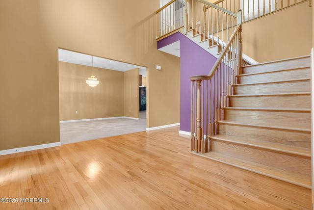 2321 Donna Dee Court, Toms River, NJ 08755