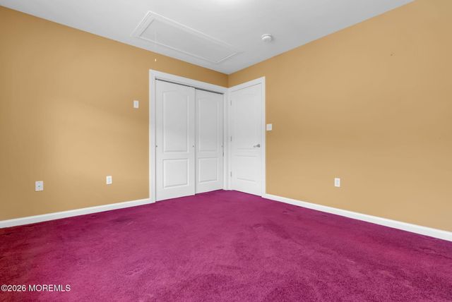 2321 Donna Dee Court, Toms River, NJ 08755