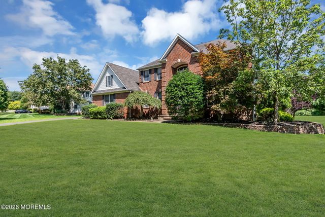 2321 Donna Dee Court, Toms River, NJ 08755