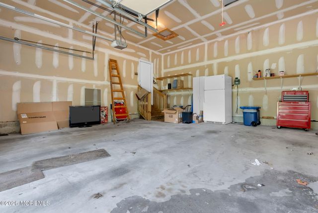 2321 Donna Dee Court, Toms River, NJ 08755