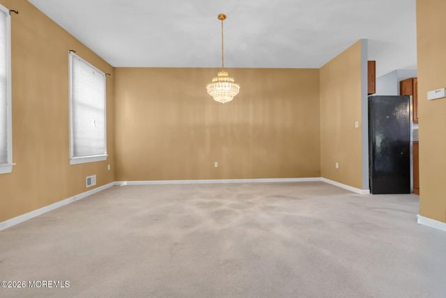 2321 Donna Dee Court, Toms River, NJ 08755