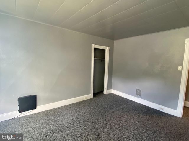 806 LINWOOD AVE, Collingswood, NJ 08108