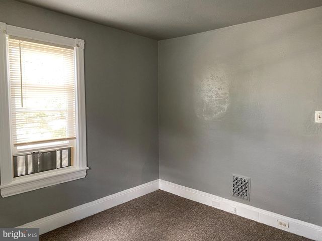 806 LINWOOD AVE, Collingswood, NJ 08108