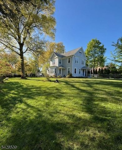 201 Mountain Ave, North Caldwell Boro, NJ 07006