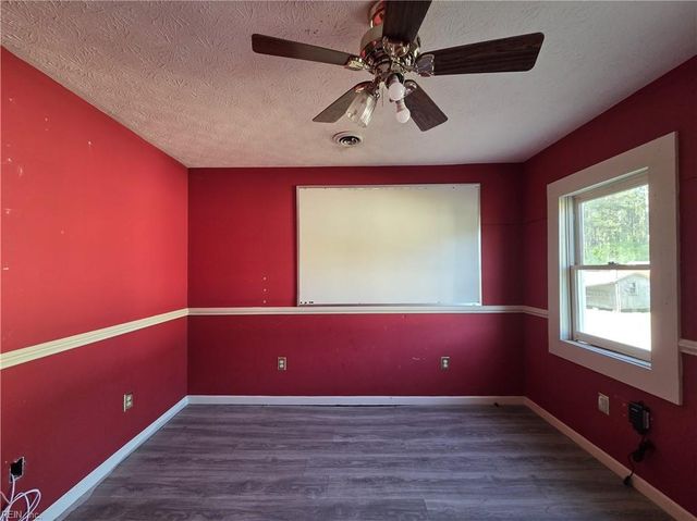 1110 Poquoson AVE, Poquoson, VA 23662
