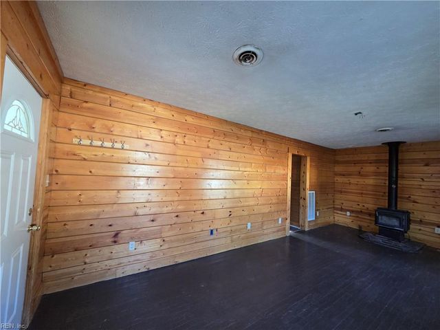 1110 Poquoson AVE, Poquoson, VA 23662
