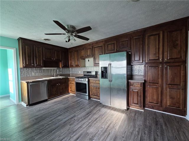 1110 Poquoson AVE, Poquoson, VA 23662