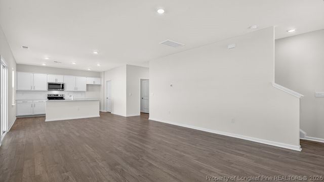 285 Maddox Drive, Aberdeen, NC 28315