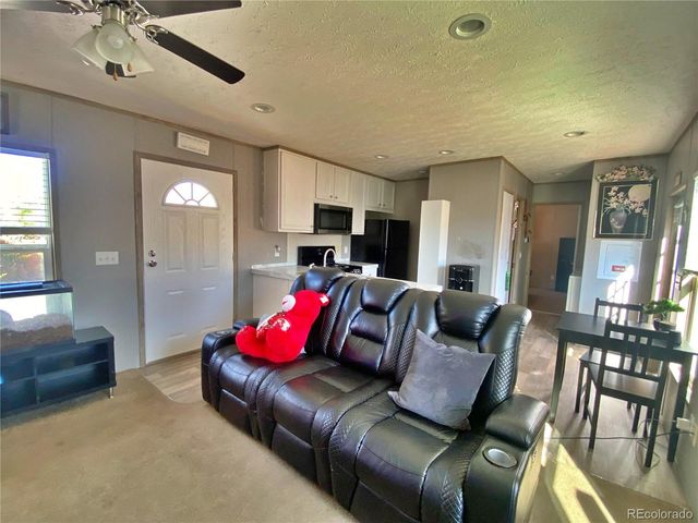 5971 E 69th Avenue, Commerce City, CO 80022