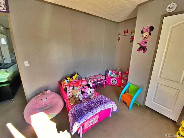 5971 E 69th Avenue, Commerce City, CO 80022