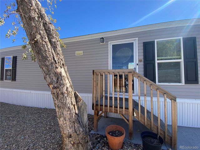 5971 E 69th Avenue, Commerce City, CO 80022