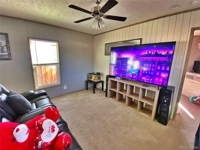 5971 E 69th Avenue, Commerce City, CO 80022