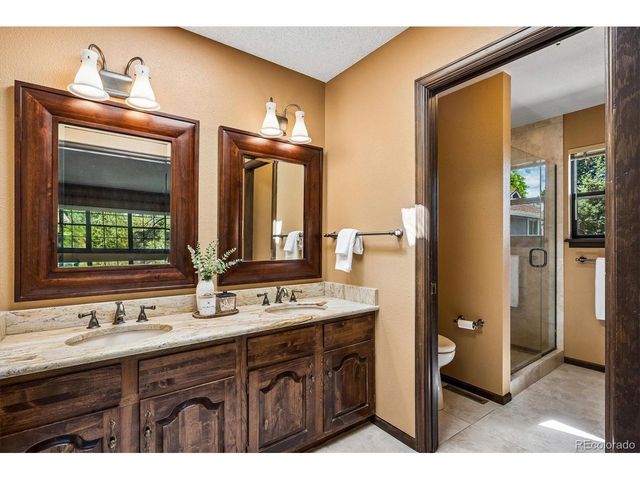 10786 E Crestline Pl, Englewood, CO 80111
