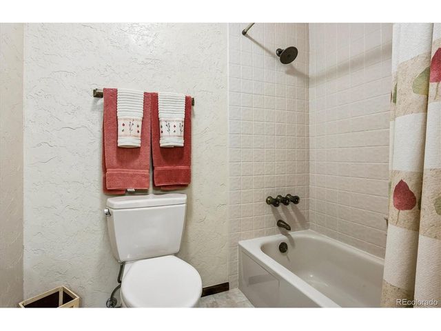 10786 E Crestline Pl, Englewood, CO 80111