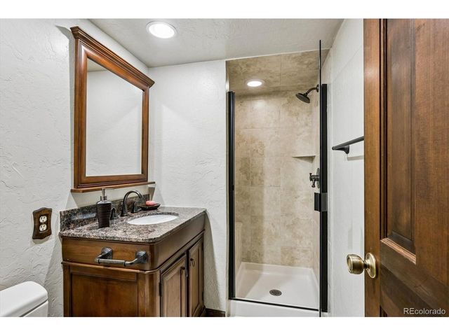10786 E Crestline Pl, Englewood, CO 80111