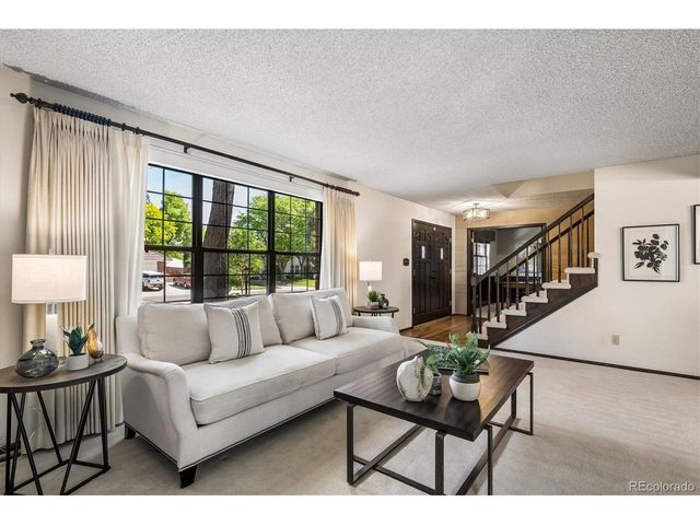 10786 E Crestline Pl, Englewood, CO 80111