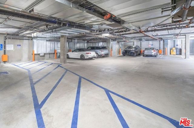 3672 Jasmine Avenue 102, Palms, CA 90034