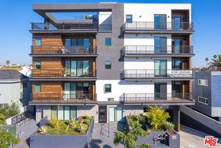 3672 Jasmine Avenue 102, Palms, CA 90034