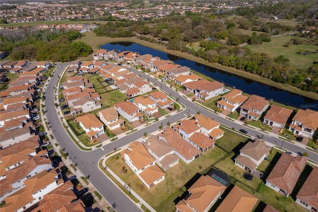 8124 MABURY LANE, Orlando, FL 32832