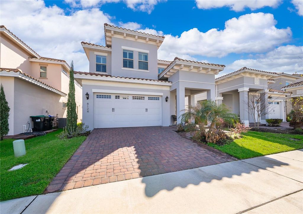 8124 MABURY LANE, Orlando, FL 32832