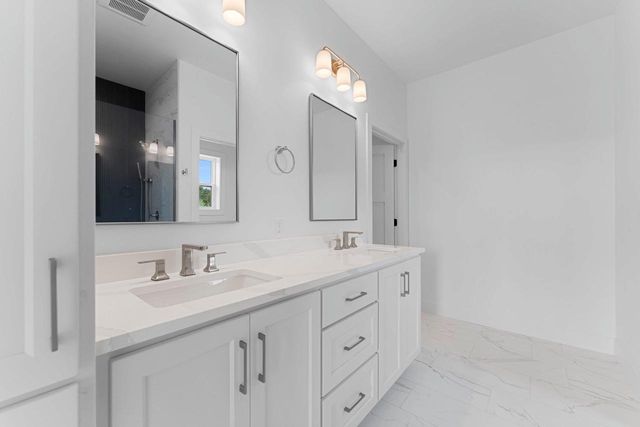 4957 BIG SKY, De Pere, WI 54115