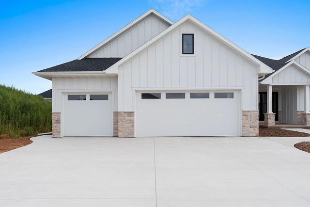 4957 BIG SKY, De Pere, WI 54115