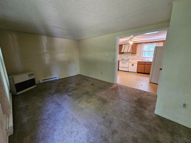 94 Wason Road, Hudson, NH 03051