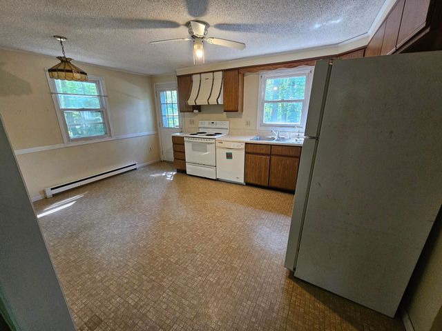 94 Wason Road, Hudson, NH 03051