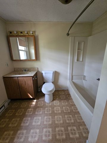 94 Wason Road, Hudson, NH 03051
