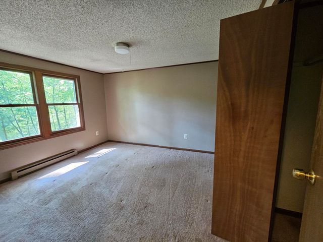 94 Wason Road, Hudson, NH 03051