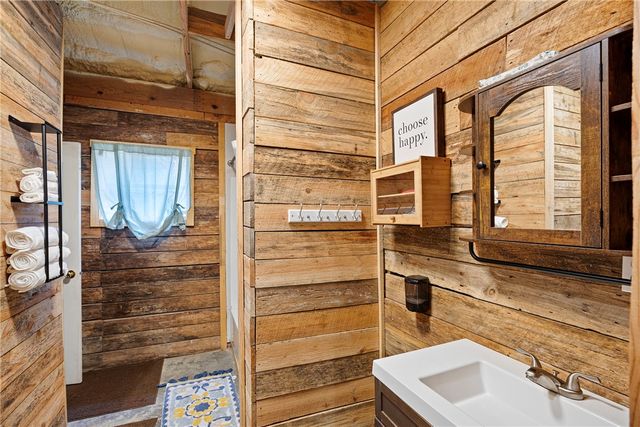 11882 E Old Belleville Road, Belleville, AR 72824