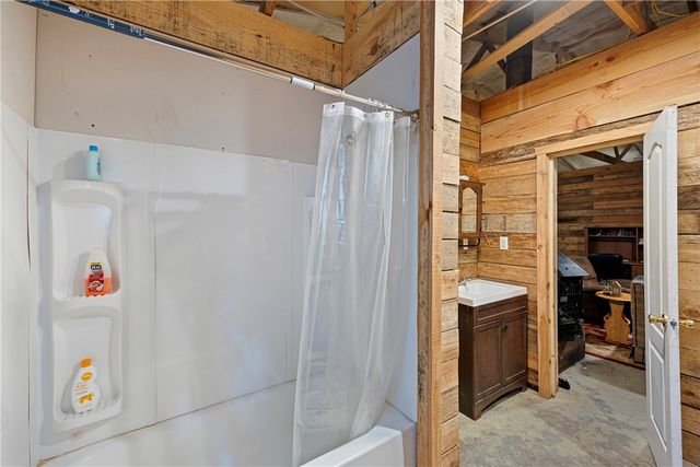 11882 E Old Belleville Road, Belleville, AR 72824