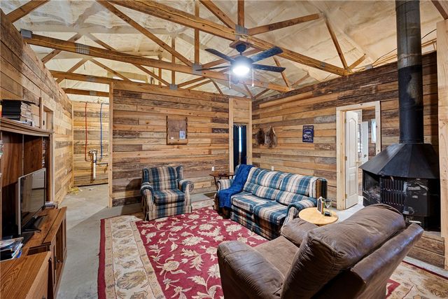 11882 E Old Belleville Road, Belleville, AR 72824