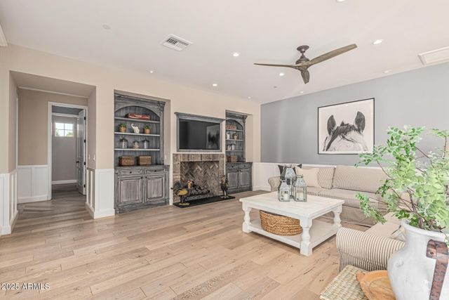 4442 N 59TH Place, Phoenix, AZ 85018