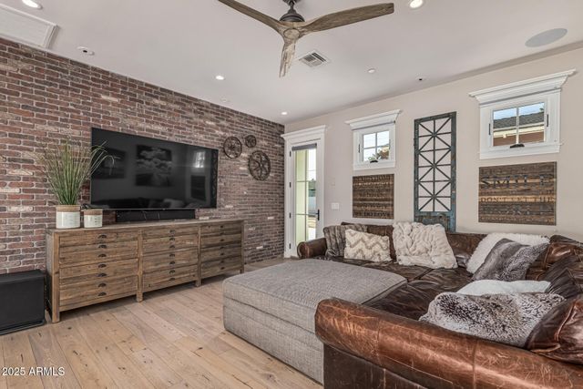 4442 N 59TH Place, Phoenix, AZ 85018