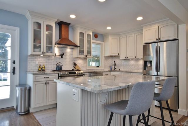 325 County Center Road, White Plains, NY 10603