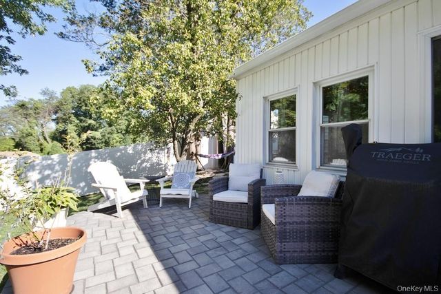 325 County Center Road, White Plains, NY 10603