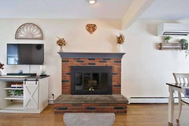 325 County Center Road, White Plains, NY 10603