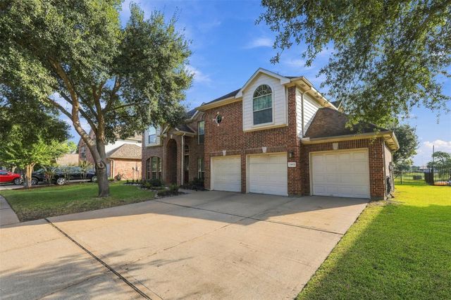 11022 Acanthus Lane, Houston, TX 77095