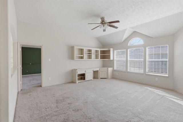 11022 Acanthus Lane, Houston, TX 77095