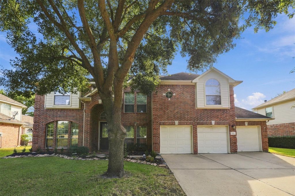 11022 Acanthus Lane, Houston, TX 77095