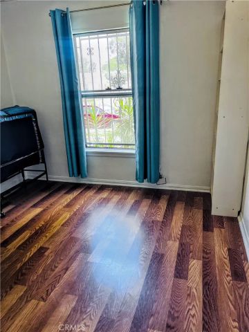 10321 Garfield, South Gate, CA 90280