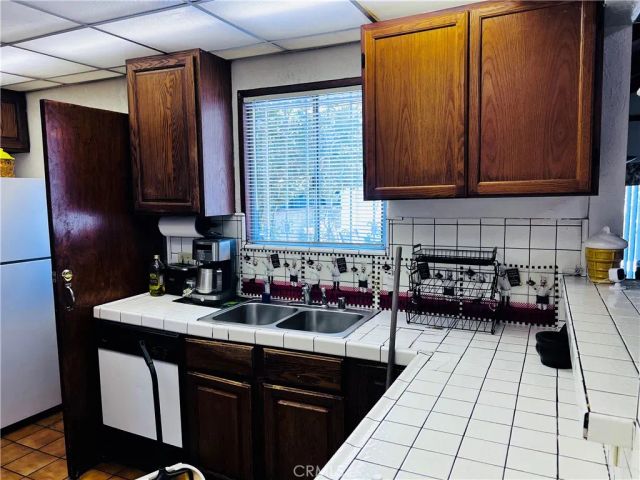 10321 Garfield, South Gate, CA 90280