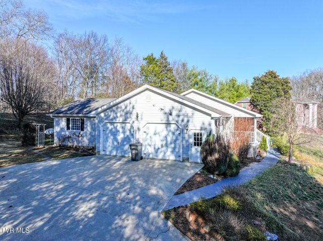 32 Capri Drive, Greeneville, TN 37745