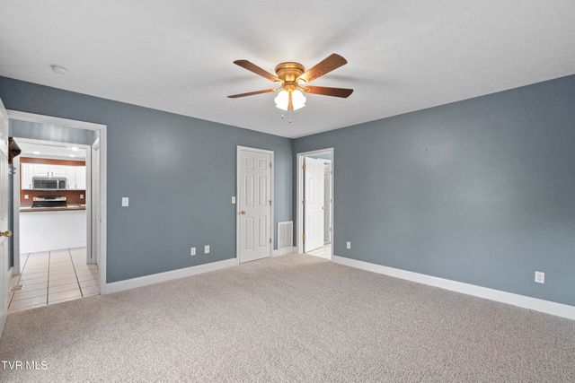 32 Capri Drive, Greeneville, TN 37745