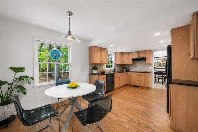 5215 Huntingford Terrace, Marietta, GA 30068