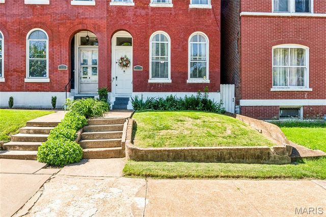 2630 Geyer Avenue, St Louis, MO 63104