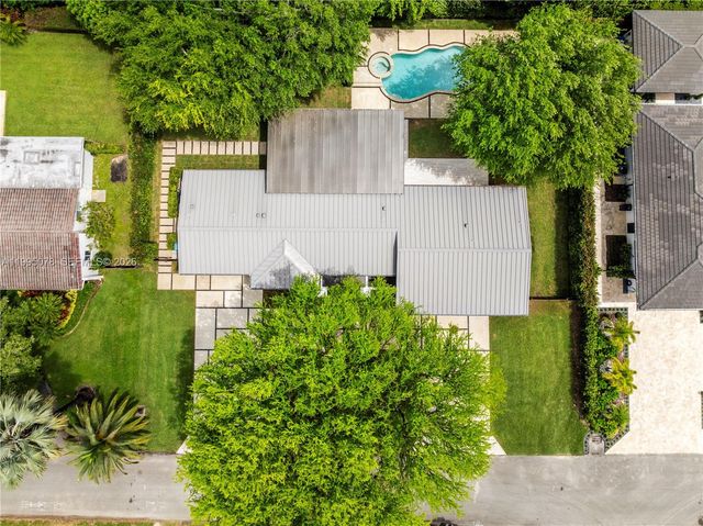 8525 SW 54th Ct, Miami, FL 33143