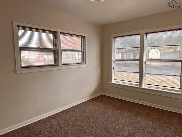 2907 MOFFETT AVENUE, Wichita Falls, TX 76308