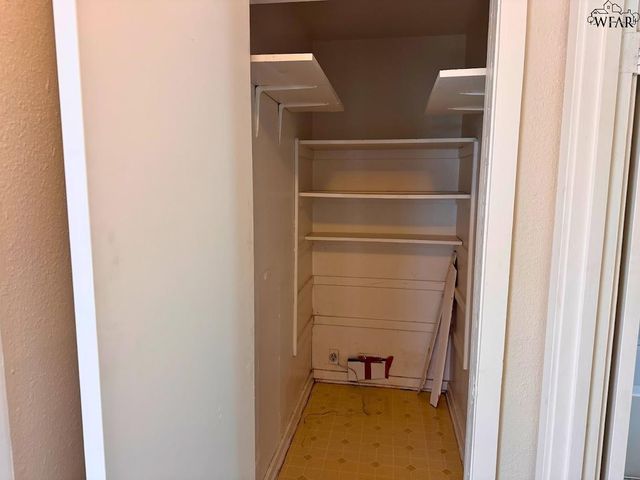 2907 MOFFETT AVENUE, Wichita Falls, TX 76308